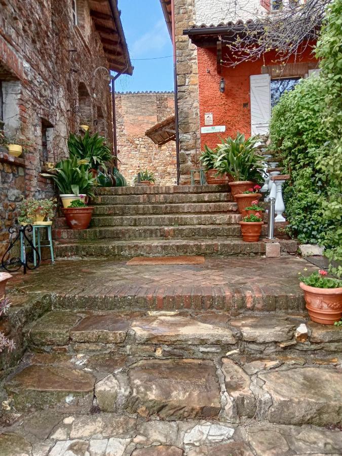Morelli House Konuk evi Montalbo Dış mekan fotoğraf