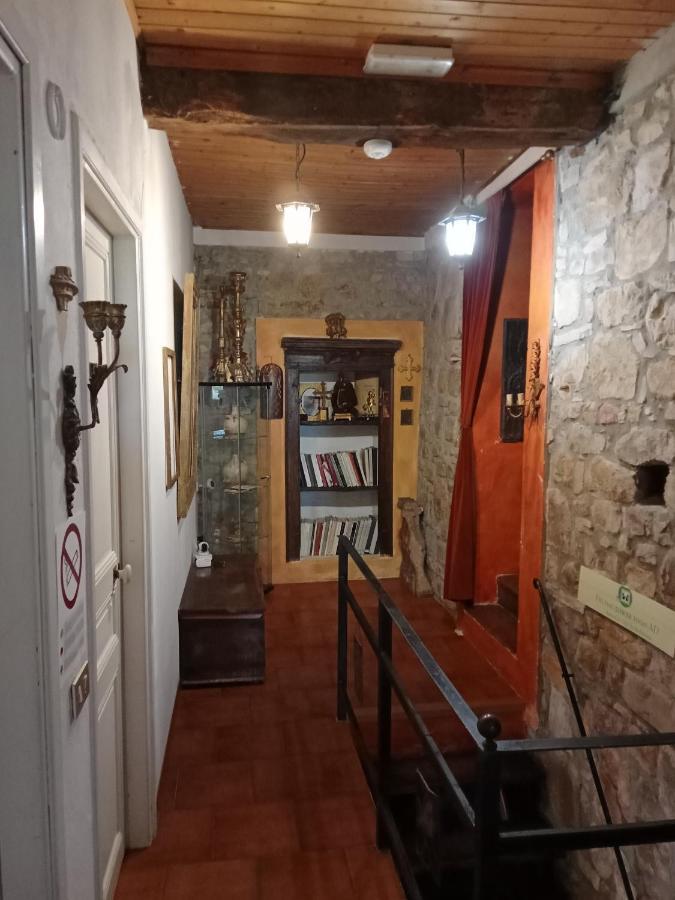 Morelli House Konuk evi Montalbo Dış mekan fotoğraf